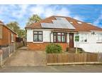 2 bedroom bungalow for sale in Onibury Road, Southampton, Hampshire, SO18