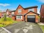 4 bed house to rent in Poppy Close, BL2, Bolton