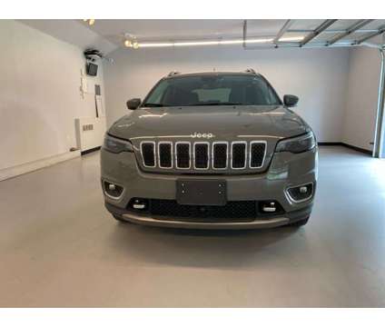 2021 Jeep Cherokee Limited is a Grey 2021 Jeep Cherokee Limited SUV in Saratoga Springs NY