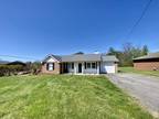 Home For Rent In Hendersonville, Tennessee
