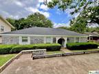 401 Roseland Avenue, Victoria, TX 77901