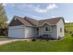 4245 Trumpeter Dr S East, Rochester, MN 55904
