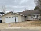 915 25th St W, partinson, ND 58601