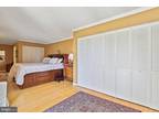 Condo For Sale In Alexandria, Virginia