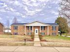 154 Autumn Dr, Sikeston, MO 63801