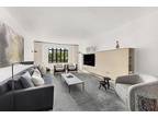 25 Central Park W APT 6M, New York, NY 10023