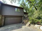 21 Hickory Hollow Dr, Madison, WI 53705