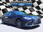 2022 Lexus es 350 Blue, 21K miles