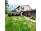 25 Shorewood Dr N, Danville, IL 61832