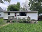 211 W High St, Farmer City, IL 61842