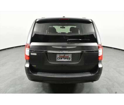 2016 Chrysler Town and Country Touring is a Grey 2016 Chrysler town &amp; country Van in Orlando FL