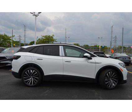 2024 Volkswagen ID.4 S is a White 2024 SUV in Highland Park IL