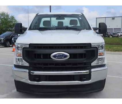 2021 Ford F-250 XL is a White 2021 Ford F-250 XL Truck in Friendswood TX