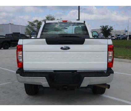 2021 Ford F-250 XL is a White 2021 Ford F-250 XL Truck in Friendswood TX