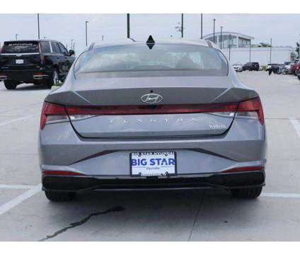 2023 Hyundai Elantra Hybrid Limited is a 2023 Hyundai Elantra Hybrid in Friendswood TX
