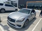 2016 Infiniti Q70 3.7