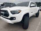 2022 Toyota Tacoma TRD Sport 4x4 Lifted truck V6