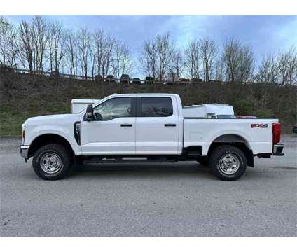 2024 Ford F-250SD XL is a White 2024 Ford F-250 XL Truck in Zelienople PA
