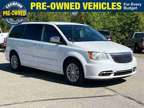 2015 Chrysler Town & Country Touring-L 132070 miles