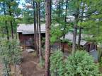 Show Low 4BR 3BA, This exquisite Cedar Ridge cabin is