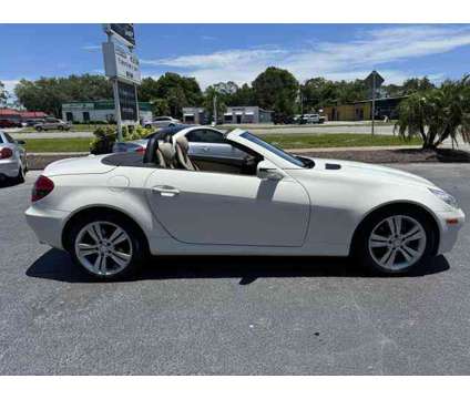 2010 Mercedes-Benz SLK-Class for sale is a White 2010 Mercedes-Benz SLK Class Car for Sale in Saint Augustine FL