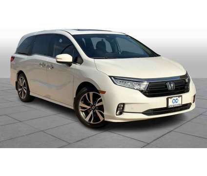2023UsedHondaUsedOdyssey is a Silver, White 2023 Honda Odyssey Car for Sale in Oklahoma City OK