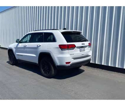 2021UsedJeepUsedGrand Cherokee is a White 2021 Jeep grand cherokee Car for Sale in Bakersfield CA
