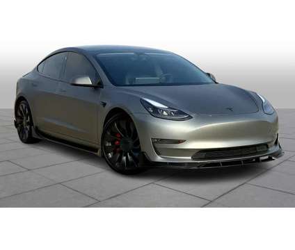 2021UsedTeslaUsedModel 3 is a Silver 2021 Tesla Model 3 Car for Sale in Grapevine TX