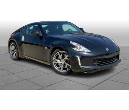 2017UsedNissanUsed370Z is a Black 2017 Nissan 370Z Car for Sale