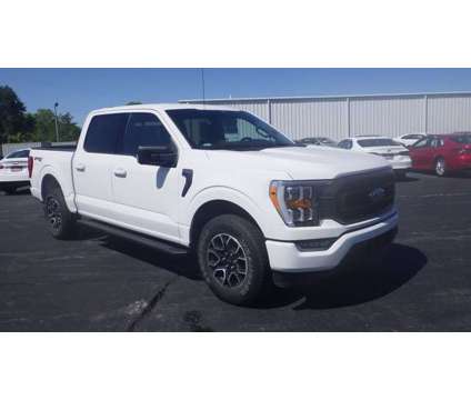 2021 Ford F-150 XLT is a White 2021 Ford F-150 XLT Car for Sale in Taylorville IL