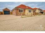 3 bed house for sale in The Meadows, CO16, Clacton ON Sea