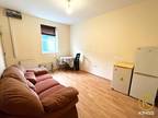 St. James's Road, Southsea 2 bed flat to rent - £1,100 pcm (£254 pw)