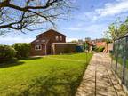3 bedroom semi-detached house for sale in The Beagles, Cashes Green, Stroud