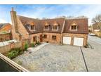 4 bedroom detached house for sale in Blackthorn Court, South Hykeham, Lincoln
