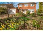 5 bedroom detached house for sale in Causeway End Road, Felsted, CM6