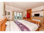2 bed house for sale in Station Road, TN27, Ashford