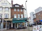 4 bed flat to rent in Finchley Lane, NW4, London