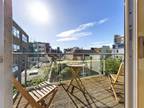 Avalon, West Street, Brighton, BN1 2 bed apartment - £2,100 pcm (£485 pw)