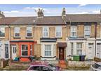 Oswald Road, Dover, Dover, CT17 2 bed terraced house - £1,100 pcm (£254 pw)