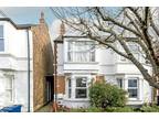 2 bedroom maisonette for sale in Florence Road, Chiswick, W4