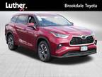 2021 Toyota Highlander Red, 29K miles