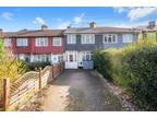 3 bed house for sale in Knollmead, KT5, Surbiton