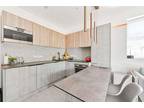 2 bed flat for sale in Campden Road, CR2, South Croydon