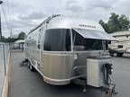 2013 Airstream Flying Cloud 25FB Twin 25ft