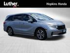 2024 Honda Odyssey Silver, 1094 miles