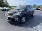 Pre-Owned 2015 Chevrolet Traverse 2LT