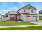 Welcome to this immaculate 3-level, 3-bedroom, 3-bathroom home t