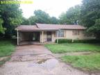 Home For Sale In Wolfe City, Texas