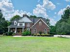 104 Stoneridge Dr