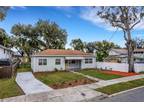 Single Family Residence - LAKELAND, FL 934 Vistabula St